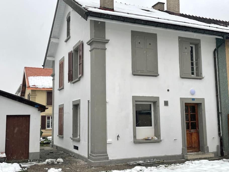 Charmante Maison Mitoyenne Villa Broc Exterior foto